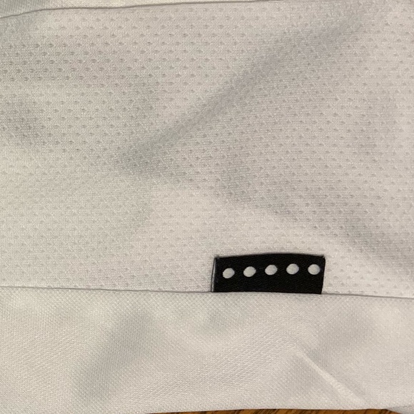 Nike Long Sleeve Tee - size M (8-10) - Picture 3 of 7